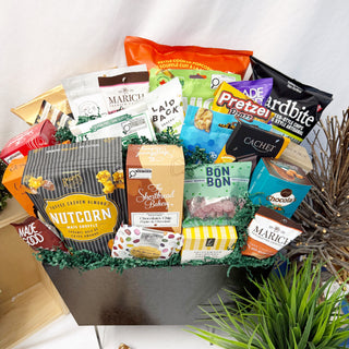The Crowd Pleaser Gourmet Snacking Basket